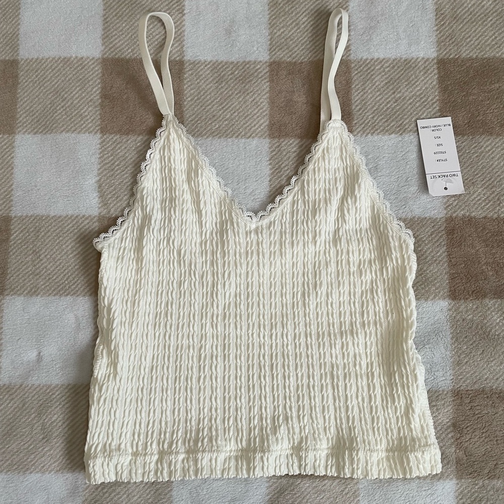 Pink Rose Chic Cream Textured Camisole Crop Top NWT XS/S